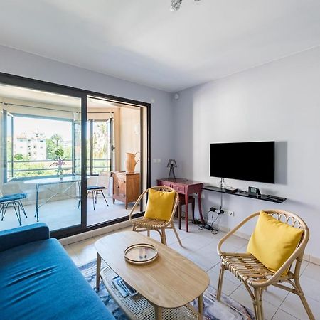 Beau Studio Veranda A Deux Pas De La Mer - Parking Inclus جوان ليه باه المظهر الخارجي الصورة